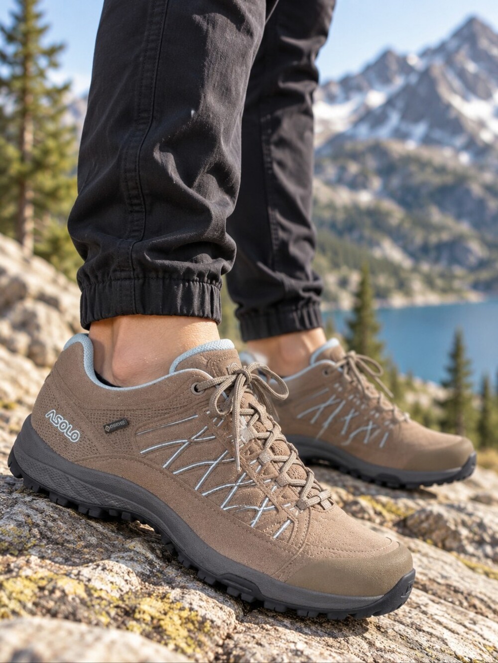 ASOLO Gore-Tex Hiking Shoes Women 9 Vibram Waterproof Trail Brown Gorpcore